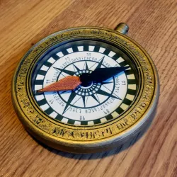 Linkle's Compass