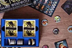 One Night Ultimate Werewolf game box insert