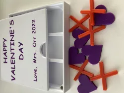 Tic Tac Toe Board with magnetic lid - Valentines Themed