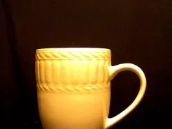 White Cup 001