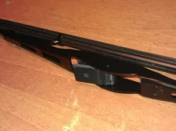 Windscreen wiper adaptor
