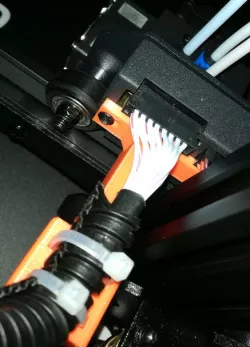Zugentlastung Hotend Geeetech A30T /  Strain relief Geeetech A30T