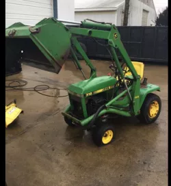 Lawn tractor front loader