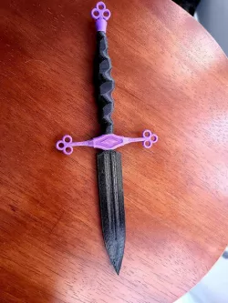 Quillion Dagger