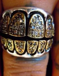 teeth ring