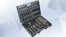 Ratchet and socket wrench set
