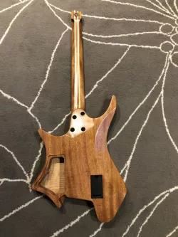 test guitar