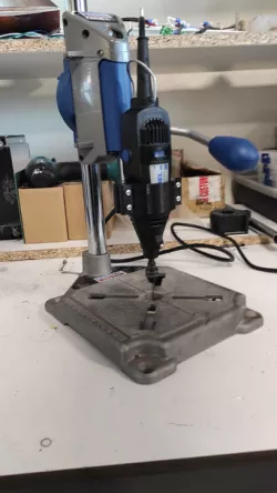 Dremel 220 stand to Dremel 200