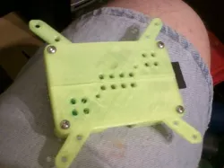 pibow 75/100 VESA mount (halves)