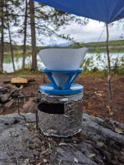 Collapsible V60 coffee filter holder