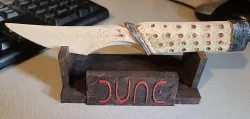 Crysknife stand (Dune)