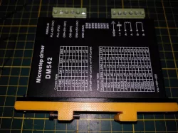DM542 DIN rail holder 35mm microstep driver
