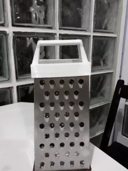 Grater handler