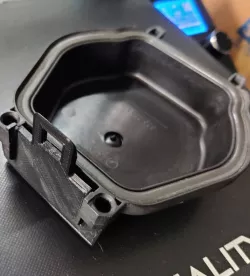 Headlight dust cover latch fix for BMW X3 e83