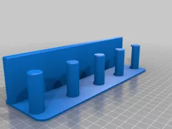 Key hanger with shelf