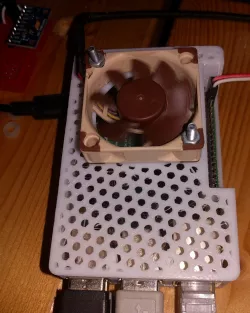 Raspberry Pi 4 40mm Fan Exposed GPIO Case
