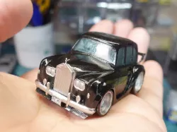 Rolls Royce Phantom VI with aero parts.