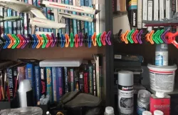 tcpiii's Spring Clamp Rail for bookshelves