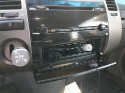 Console divider (2004-2009 Toyota Prius)