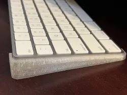 Magic Keyboard - Tilted Riser