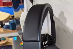 Monitor Corner Headphone Hook