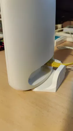 Netgear Orbi RBK353 wall mount