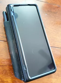 Samsung Galaxy Z Fold 3 - S pen attachment (requires Spigen Slim Armor Pro case with Hinge protection)