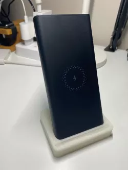 Stand for wireless Xiaomi powerbank 