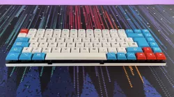 The lowest mechanical keyboard case and keycaps
