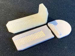 Window pleat clip