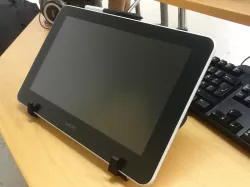 Adjustable drawing tablet stand