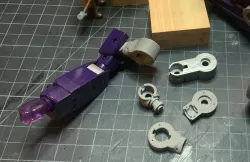 G1 Shockwave swivel shoulder link