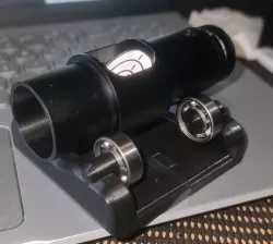 Laser collimator roller
