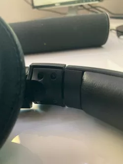 Logitech g pro headset hinge