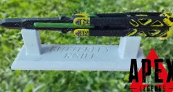 Octane Heirloom “BUTTERFLY KNIFE” from Apex Legends (Game accurate)