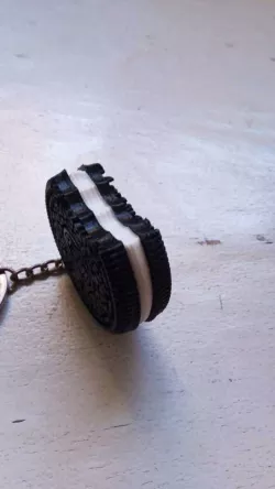 Oreo and Bited Oreo Keycain 