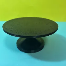 Simple turntable for miniature painting