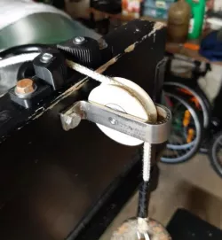Cam cleat
