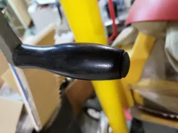 Canedy-Otto no. 0 crank handle