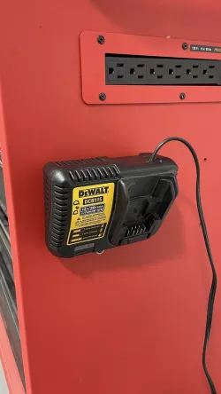 Milwaukee To Dewalt Battery Charger Mount Adapter