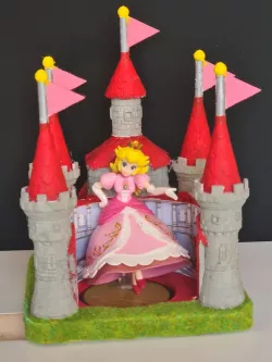 Peach Castle Amiibo holder (super mario).