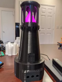 Top-Swappable Crystal Lamp