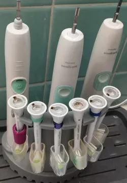 Phillips Soniccare Toothbrush Rack