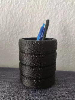 Tire stack penholder