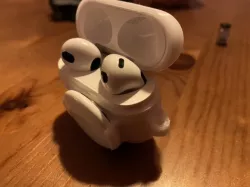 airpod 3th generation cae/sleeve with airtag mount