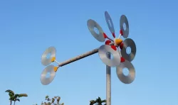 CD Wind Spinner Vane