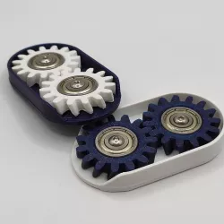 Geared fidget