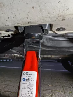 Mercedes Car Jack Adapter
