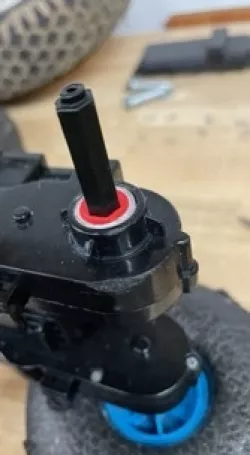 MonsterJam Megalodon R/C truck Axle fix