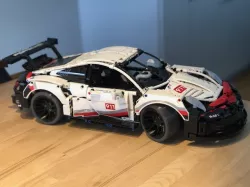 New  rims, tires and headlights for LEGO Porsche RSR